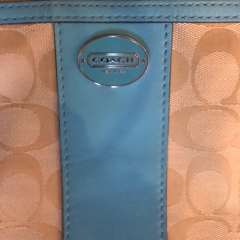 Coach crossbody purse